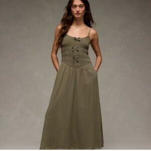 AE Bella Bow Midi dress